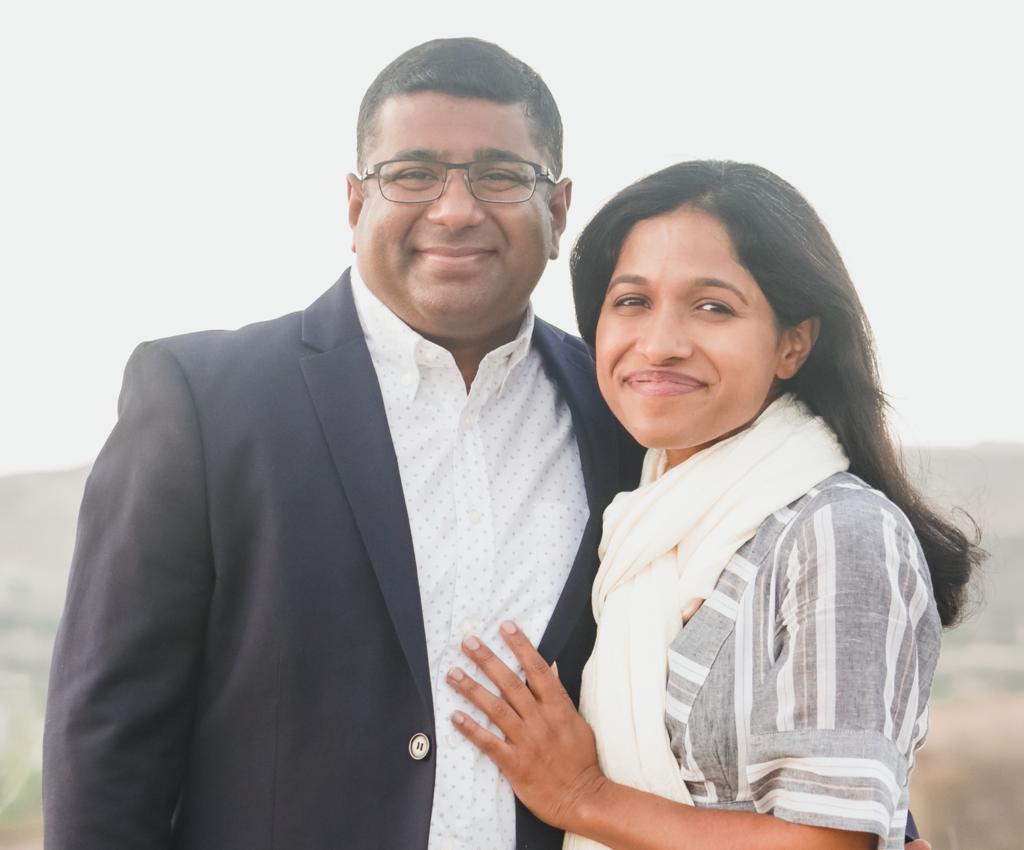 Pastor Sabu Samuel with his Wife